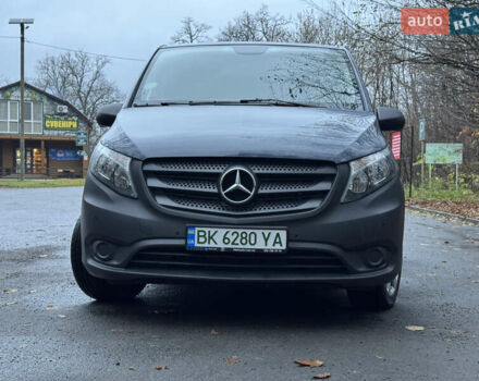 Сірий Мерседес eVito, об'ємом двигуна 0 л та пробігом 32 тис. км за 16500 $, фото 2 на Automoto.ua