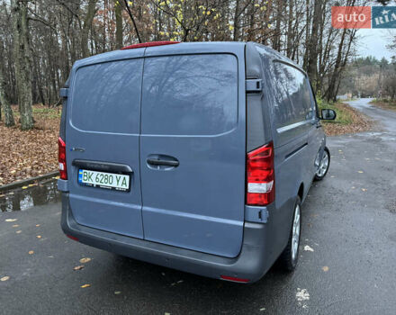 Сірий Мерседес eVito, об'ємом двигуна 0 л та пробігом 32 тис. км за 16500 $, фото 8 на Automoto.ua