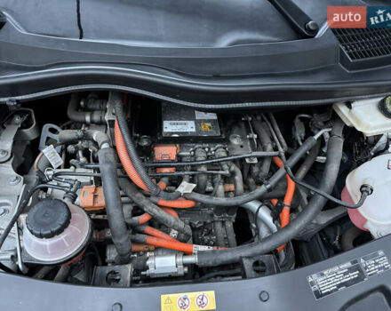 Сірий Мерседес eVito, об'ємом двигуна 0 л та пробігом 32 тис. км за 16500 $, фото 15 на Automoto.ua