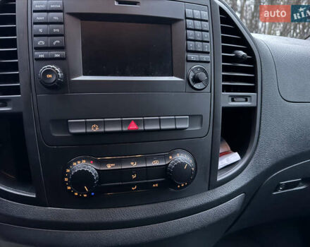 Сірий Мерседес eVito, об'ємом двигуна 0 л та пробігом 32 тис. км за 16500 $, фото 26 на Automoto.ua