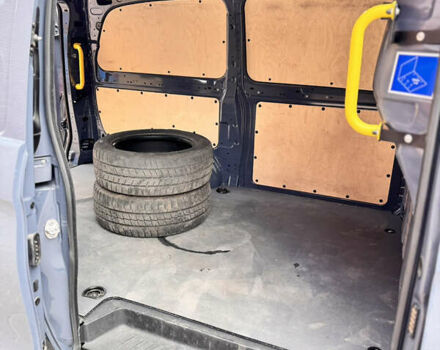 Сірий Мерседес eVito, об'ємом двигуна 0 л та пробігом 37 тис. км за 15700 $, фото 1 на Automoto.ua