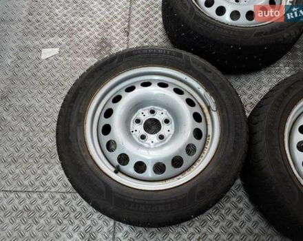 Сірий Мерседес eVito, об'ємом двигуна 0 л та пробігом 41 тис. км за 20500 $, фото 25 на Automoto.ua