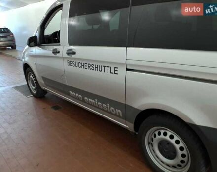 Сірий Мерседес eVito, об'ємом двигуна 0 л та пробігом 41 тис. км за 20500 $, фото 28 на Automoto.ua