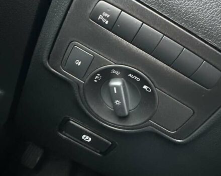 Серый Мерседес eVito, объемом двигателя 0 л и пробегом 45 тыс. км за 34900 $, фото 23 на Automoto.ua