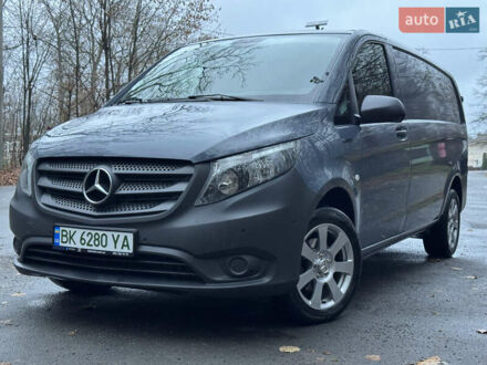 Сірий Мерседес eVito, об'ємом двигуна 0 л та пробігом 32 тис. км за 16500 $, фото 1 на Automoto.ua