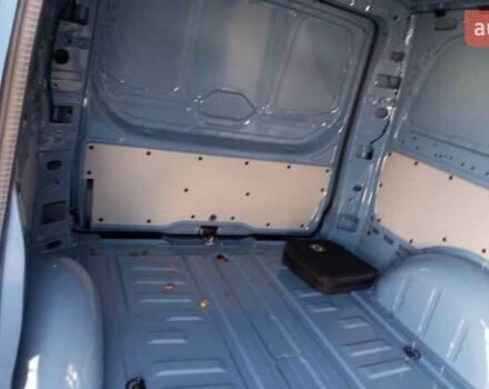 Синий Мерседес eVito, объемом двигателя 0 л и пробегом 1 тыс. км за 29900 $, фото 6 на Automoto.ua