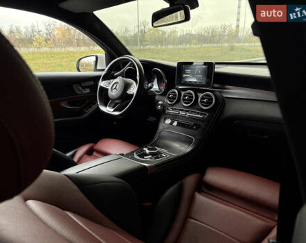 Белый Мерседес GLC-Class Coupe, объемом двигателя 2.14 л и пробегом 122 тыс. км за 33900 $, фото 17 на Automoto.ua