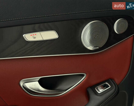 Белый Мерседес GLC-Class Coupe, объемом двигателя 2.14 л и пробегом 122 тыс. км за 33900 $, фото 31 на Automoto.ua