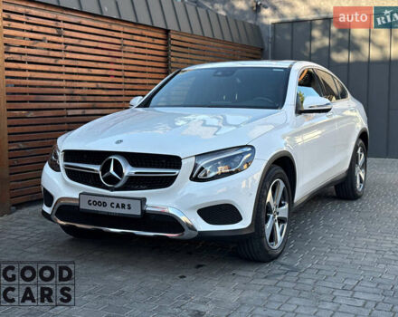 Белый Мерседес GLC-Class Coupe, объемом двигателя 2.14 л и пробегом 69 тыс. км за 39500 $, фото 1 на Automoto.ua