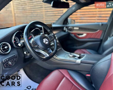 Белый Мерседес GLC-Class Coupe, объемом двигателя 2.14 л и пробегом 69 тыс. км за 39500 $, фото 13 на Automoto.ua