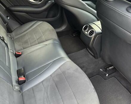 Белый Мерседес GLC-Class Coupe, объемом двигателя 2.14 л и пробегом 91 тыс. км за 39000 $, фото 15 на Automoto.ua