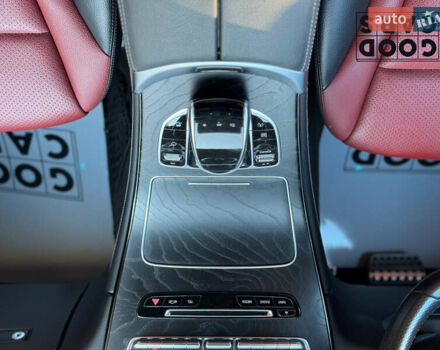 Белый Мерседес GLC-Class Coupe, объемом двигателя 2.14 л и пробегом 69 тыс. км за 39500 $, фото 21 на Automoto.ua
