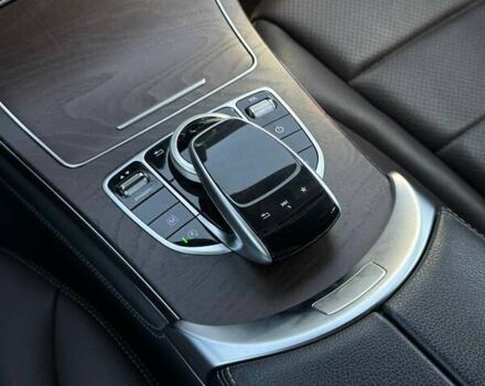 Белый Мерседес GLC-Class Coupe, объемом двигателя 2.2 л и пробегом 89 тыс. км за 41000 $, фото 8 на Automoto.ua