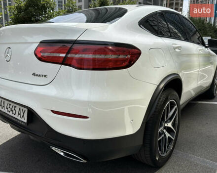 Білий Мерседес GLC-Class Coupe, об'ємом двигуна 2.1 л та пробігом 124 тис. км за 40000 $, фото 6 на Automoto.ua