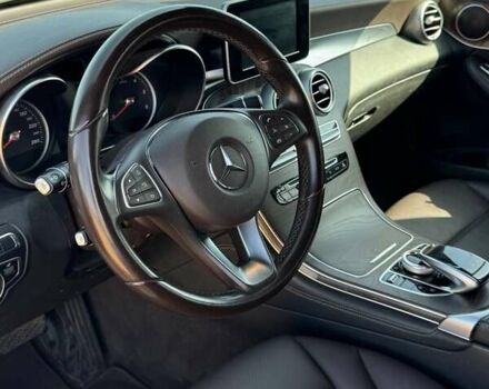 Белый Мерседес GLC-Class Coupe, объемом двигателя 2.2 л и пробегом 89 тыс. км за 41000 $, фото 4 на Automoto.ua