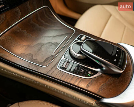 Белый Мерседес GLC-Class Coupe, объемом двигателя 2.1 л и пробегом 138 тыс. км за 35891 $, фото 17 на Automoto.ua