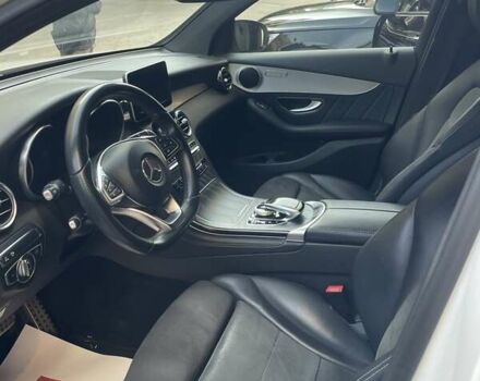 Белый Мерседес GLC-Class Coupe, объемом двигателя 2.14 л и пробегом 82 тыс. км за 42000 $, фото 5 на Automoto.ua