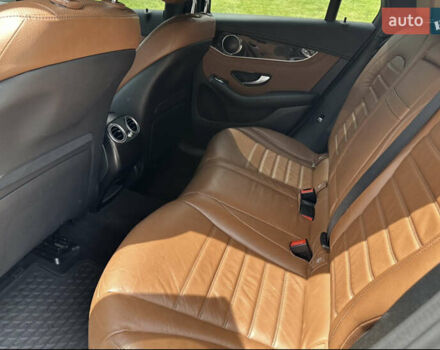 Білий Мерседес GLC-Class Coupe, об'ємом двигуна 2.1 л та пробігом 124 тис. км за 40000 $, фото 2 на Automoto.ua