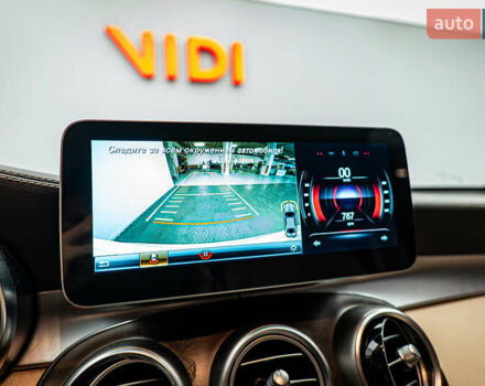 Белый Мерседес GLC-Class Coupe, объемом двигателя 2.1 л и пробегом 138 тыс. км за 35891 $, фото 15 на Automoto.ua