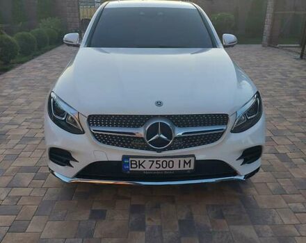 Білий Мерседес GLC-Class Coupe, об'ємом двигуна 2.2 л та пробігом 121 тис. км за 39600 $, фото 4 на Automoto.ua