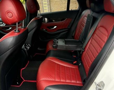 Білий Мерседес GLC-Class Coupe, об'ємом двигуна 3 л та пробігом 80 тис. км за 44000 $, фото 29 на Automoto.ua