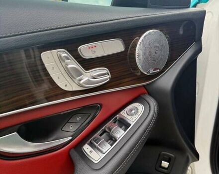 Белый Мерседес GLC-Class Coupe, объемом двигателя 3 л и пробегом 80 тыс. км за 43999 $, фото 14 на Automoto.ua
