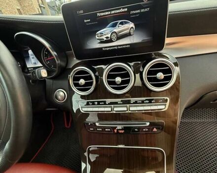 Белый Мерседес GLC-Class Coupe, объемом двигателя 3 л и пробегом 80 тыс. км за 43500 $, фото 22 на Automoto.ua