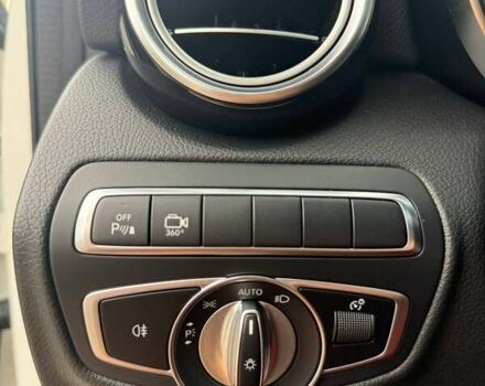 Белый Мерседес GLC-Class Coupe, объемом двигателя 3 л и пробегом 80 тыс. км за 43999 $, фото 27 на Automoto.ua