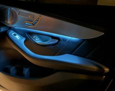 Білий Мерседес GLC-Class Coupe, об'ємом двигуна 1.99 л та пробігом 107 тис. км за 41900 $, фото 15 на Automoto.ua