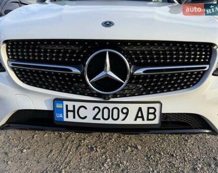 Білий Мерседес GLC-Class Coupe, об'ємом двигуна 1.99 л та пробігом 107 тис. км за 41900 $, фото 6 на Automoto.ua