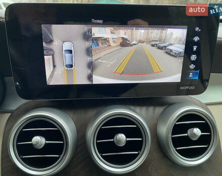 Белый Мерседес GLC-Class Coupe, объемом двигателя 1.95 л и пробегом 85 тыс. км за 45900 $, фото 25 на Automoto.ua