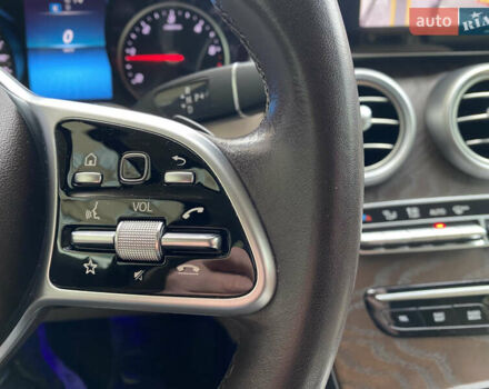 Белый Мерседес GLC-Class Coupe, объемом двигателя 1.95 л и пробегом 85 тыс. км за 45900 $, фото 28 на Automoto.ua