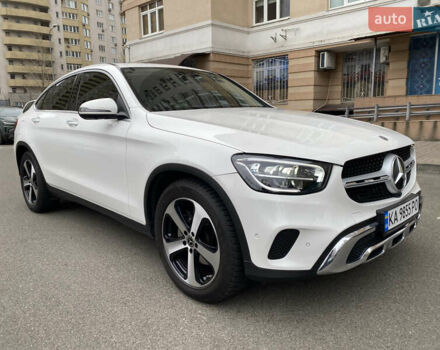 Белый Мерседес GLC-Class Coupe, объемом двигателя 1.95 л и пробегом 85 тыс. км за 45900 $, фото 8 на Automoto.ua