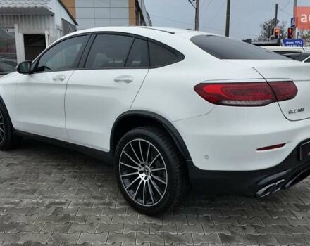 Білий Мерседес GLC-Class Coupe, об'ємом двигуна 1.99 л та пробігом 133 тис. км за 44900 $, фото 1 на Automoto.ua