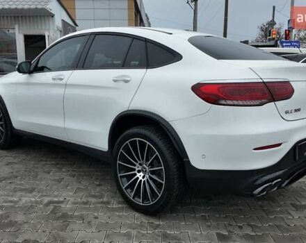 Білий Мерседес GLC-Class Coupe, об'ємом двигуна 1.99 л та пробігом 133 тис. км за 44900 $, фото 10 на Automoto.ua