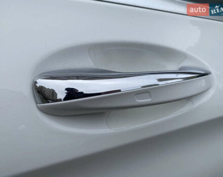 Белый Мерседес GLC-Class Coupe, объемом двигателя 1.95 л и пробегом 85 тыс. км за 45900 $, фото 30 на Automoto.ua