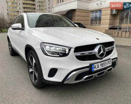 Белый Мерседес GLC-Class Coupe, объемом двигателя 1.95 л и пробегом 85 тыс. км за 45900 $, фото 9 на Automoto.ua