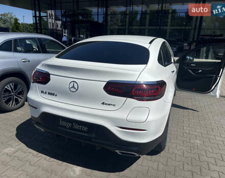 Белый Мерседес GLC-Class Coupe, объемом двигателя 2 л и пробегом 44 тыс. км за 61850 $, фото 29 на Automoto.ua