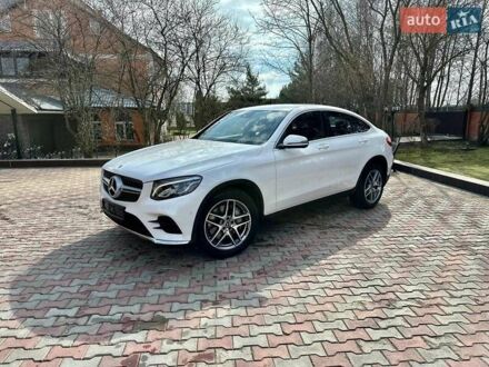 Мерседес GLC-Class Coupe 2018 в Одессе на Automoto.ua Белый Мерседес GLC-Class Coupe, объемом двигателя 1.99 л и пробегом 160 тыс. км за 31899 $, фото 1 на Automoto.ua