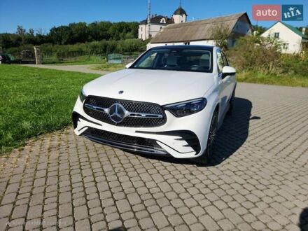Белый Мерседес GLC-Class Coupe, объемом двигателя 1.99 л и пробегом 13 тыс. км за 93000 $, фото 1 на Automoto.ua