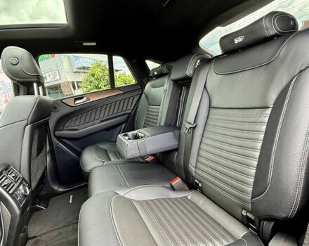 Черный Мерседес GLC-Class Coupe, объемом двигателя 2.99 л и пробегом 131 тыс. км за 46500 $, фото 14 на Automoto.ua
