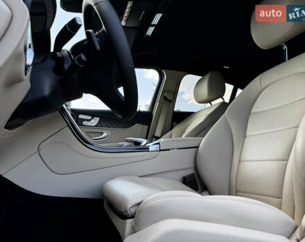 Черный Мерседес GLC-Class Coupe, объемом двигателя 2 л и пробегом 97 тыс. км за 37300 $, фото 21 на Automoto.ua