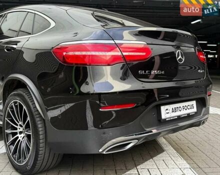 Чорний Мерседес GLC-Class Coupe, об'ємом двигуна 2.14 л та пробігом 176 тис. км за 38990 $, фото 5 на Automoto.ua