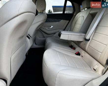 Черный Мерседес GLC-Class Coupe, объемом двигателя 2 л и пробегом 97 тыс. км за 37300 $, фото 36 на Automoto.ua