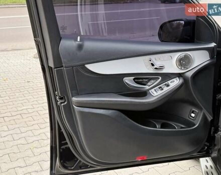 Черный Мерседес GLC-Class Coupe, объемом двигателя 2.2 л и пробегом 124 тыс. км за 38500 $, фото 8 на Automoto.ua