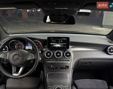 Чорний Мерседес GLC-Class Coupe, об'ємом двигуна 2.14 л та пробігом 176 тис. км за 38990 $, фото 24 на Automoto.ua