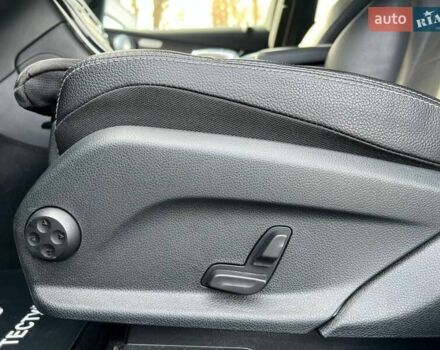 Черный Мерседес GLC-Class Coupe, объемом двигателя 2.99 л и пробегом 253 тыс. км за 39900 $, фото 16 на Automoto.ua