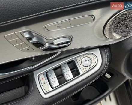 Черный Мерседес GLC-Class Coupe, объемом двигателя 2.2 л и пробегом 124 тыс. км за 38500 $, фото 9 на Automoto.ua