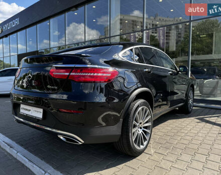 Черный Мерседес GLC-Class Coupe, объемом двигателя 2 л и пробегом 97 тыс. км за 38300 $, фото 12 на Automoto.ua