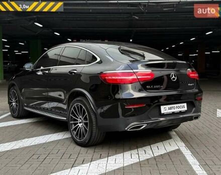 Чорний Мерседес GLC-Class Coupe, об'ємом двигуна 2.14 л та пробігом 176 тис. км за 38990 $, фото 4 на Automoto.ua